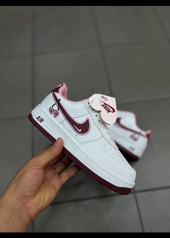 Beyaz Nike Air Laced Sneakers