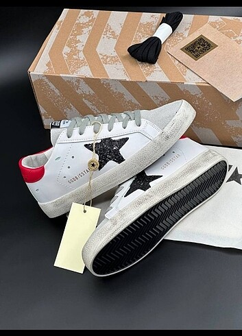 Golden Goose Deluxe