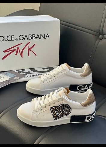 Dolce Gabbana 