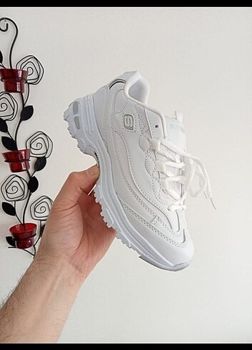 Skechers SKECHERS