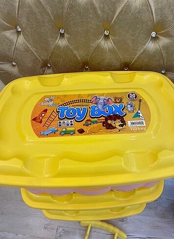  Beden Renk Bee Home tekerlekli Oyuncak kutusu