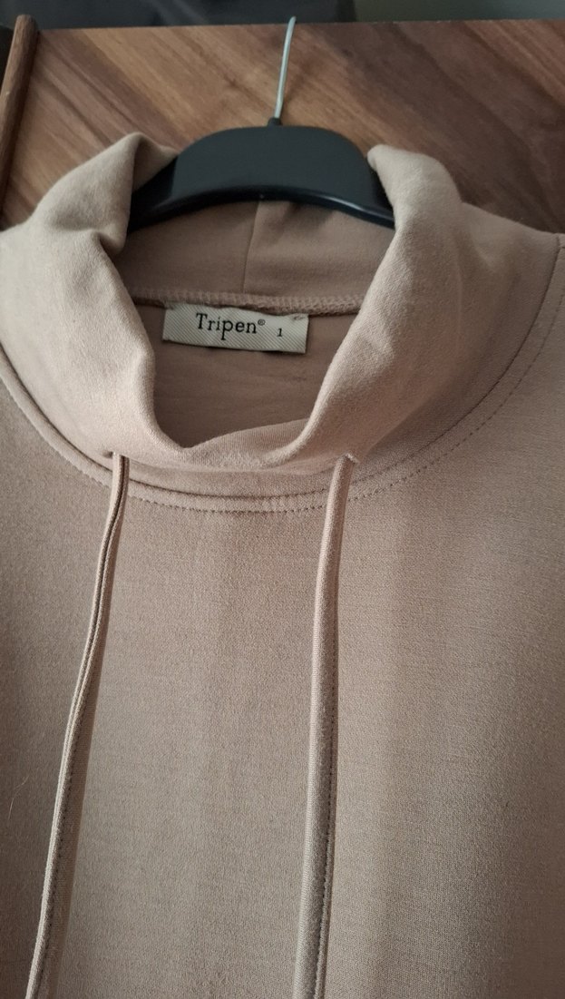 Düğmeli Uzun Kollu Bej Rahat Tunik - Görsel 2