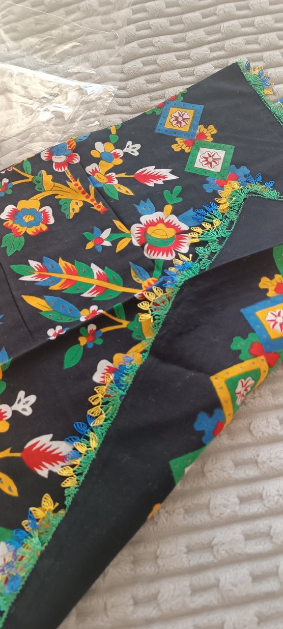 Püsküllü Çok Renkli Kadın iğne oyası yazma - Görsel 2