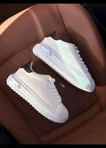 LOUIS VUITTON SPOR AYAKKABI