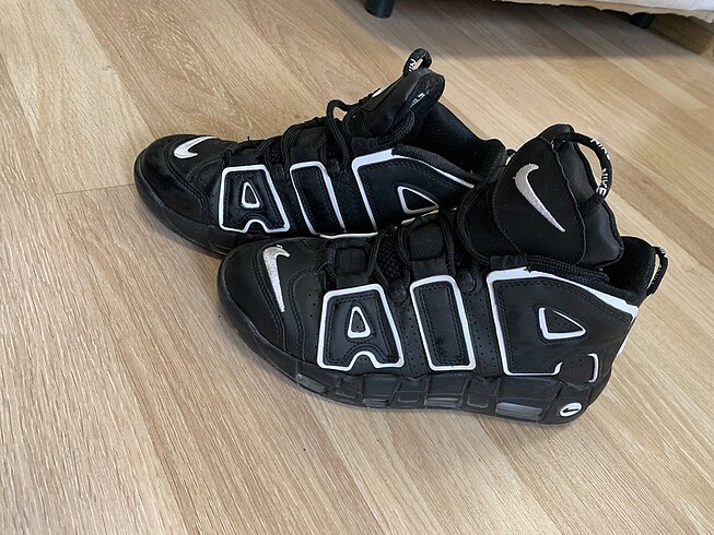 Nike Nike more up tempo