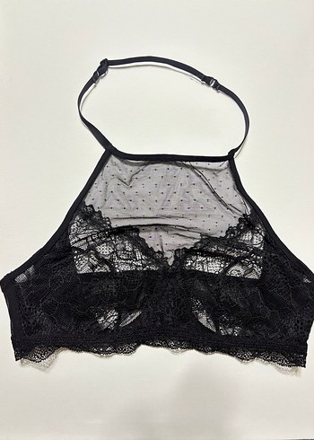H&m Siyah dantelli boyun detaylı bralet