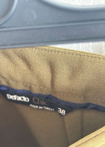 Kemer Detaylı Kısa Haki Hamile Eteği - Görsel 4