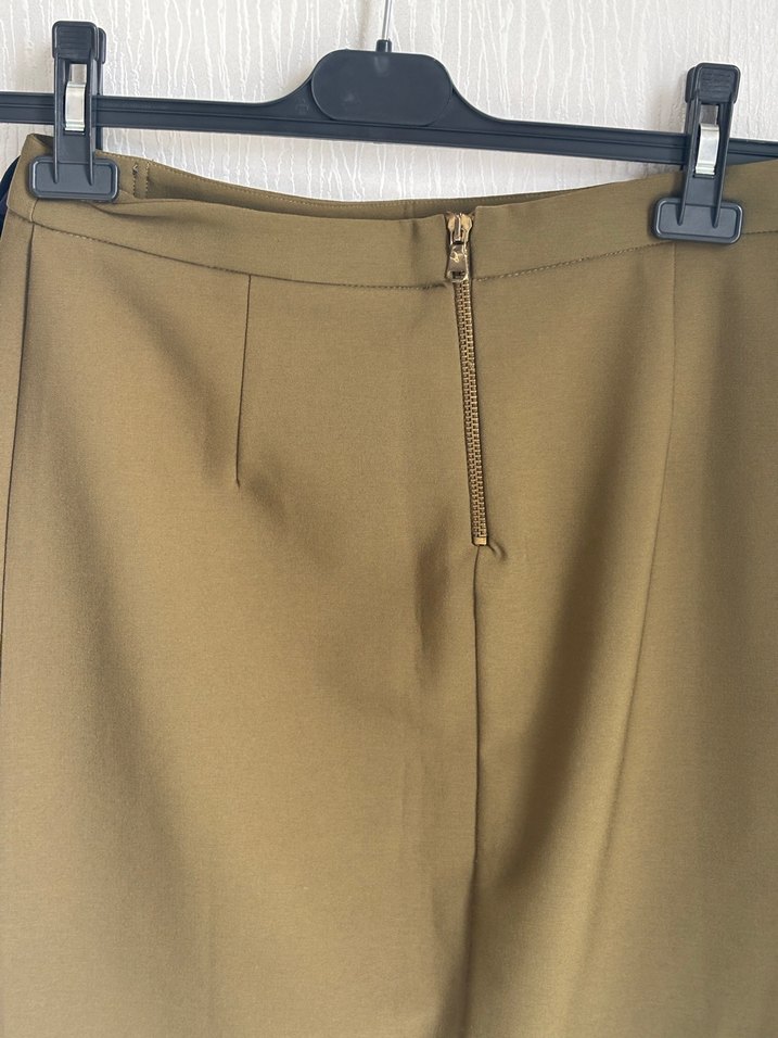 Kemer Detaylı Kısa Haki Hamile Eteği - Görsel 2