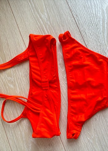 Turuncu Asimetrik Askılı Bikini Takımı - Görsel 3