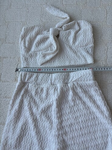 xs Beden Shein straplez fiyonklu crop şort takım
