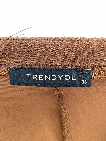 36 Beden kahverengi Renk Trendyol & Milla Düz Kesim %70 İndirimli.