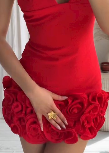 m Beden kırmızı Renk zara çiçekli elbise