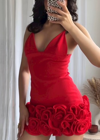 zara çiçekli elbise