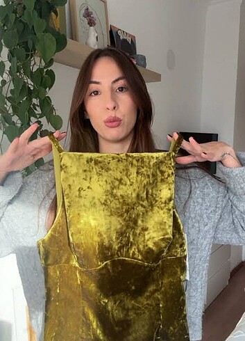 s Beden Zara yeni sezon fiyonkli kadife üst