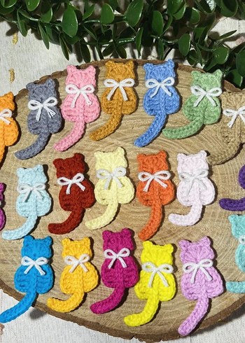 Renkli Kedi Figürlü Örgü obje 20 adet - Görsel 3