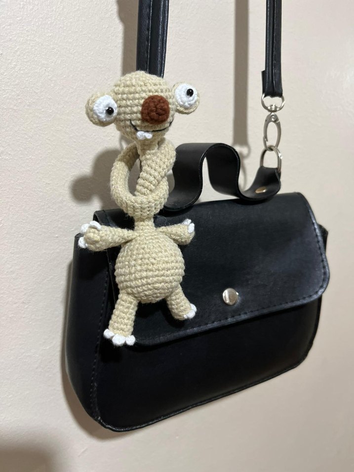 Örgü Sid Karakteri Çanta Charmı - Görsel 3
