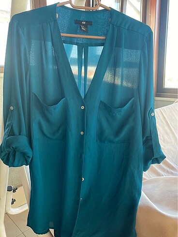 H&M şifon turkuaz bluz