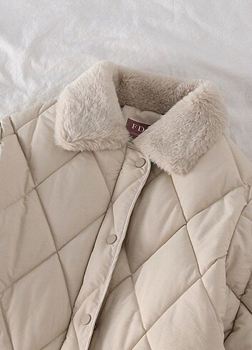 m Beden Peluş Yakalı Oversize Ünisex Şişme Mont