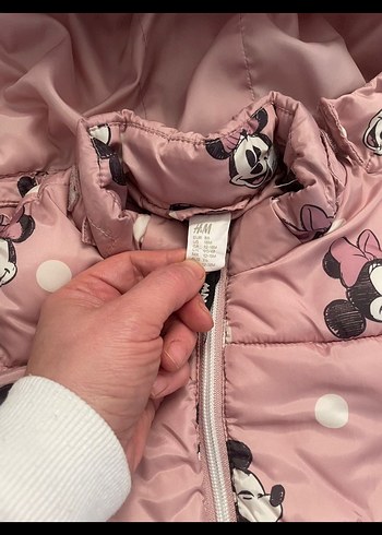 H&M mickey mont orginaldir - Görsel 2