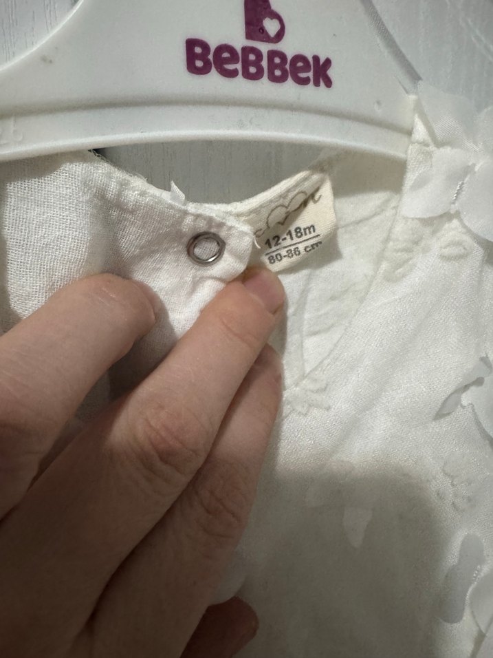 Beyaz kelebek bebek gelinliği - Görsel 2