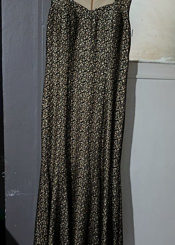 Kadın sarı Yılan Desenli Dantel Detaylı Uzun Abiye - Görsel 3