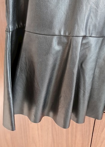 Drapeli siyah Deri Mini elbise - Görsel 3