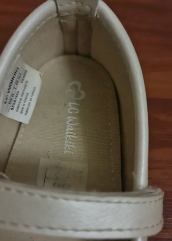 Kız Çocuk Beyaz Bantlı Babet Ayakkabı - Görsel 3