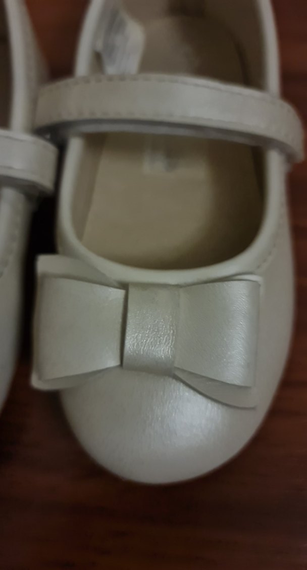 Kız Çocuk Beyaz Bantlı Babet Ayakkabı - Görsel 2