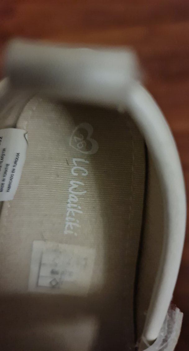 Kız Çocuk Beyaz Bantlı Babet Ayakkabı - Görsel 5