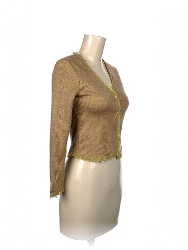 Diğer PreLoved Hırka %70 İndirimli.