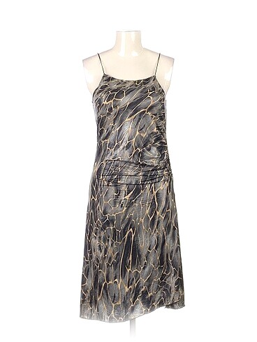 PreLoved Uzun Elbise %70 İndirimli.