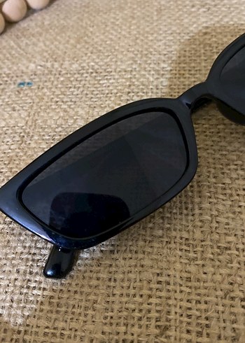 Siyah Minimalist Retro Kadın Güneş Gözlüğü - Görsel 2