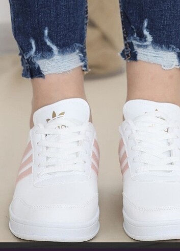 Adidas Bayan spor ayakkabı