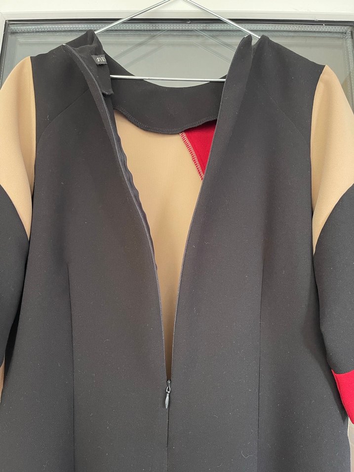 Geometrik Desenli Elbise - Görsel 4