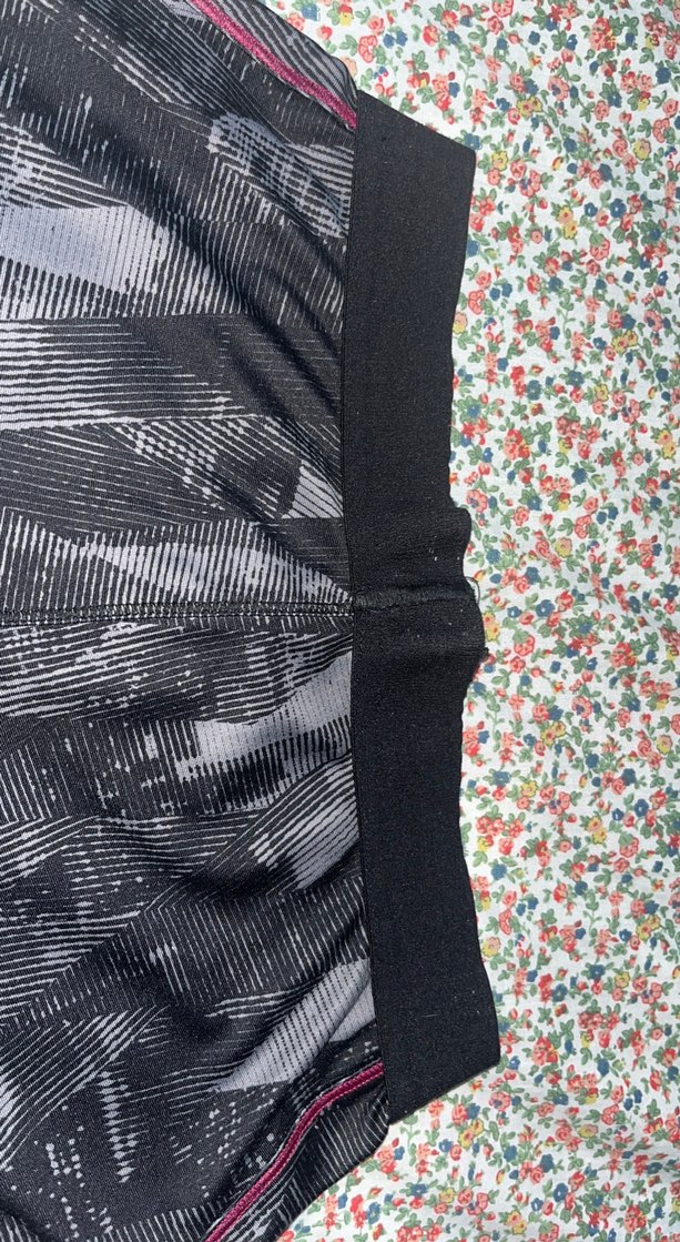 Kadın Siyah Desenli Spor Tayt Velcro Detaylı - Görsel 5