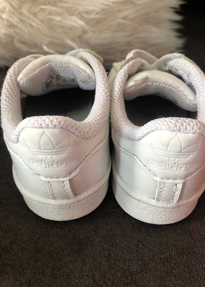 Adidas beyaz çocuk ayakkabı - Görsel 4