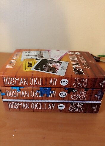 Düşman okullar 3'lü set