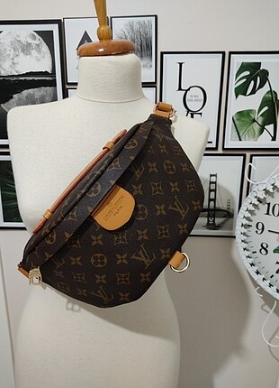 Louis Vuitton Bel çantasi