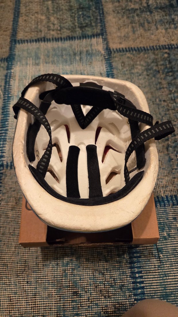 Renkli Desenli Mavi Bisiklet Kaskı Çocuklar İçin - Görsel 2