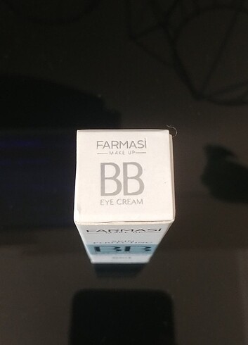 Farmasi BB göz çevresi