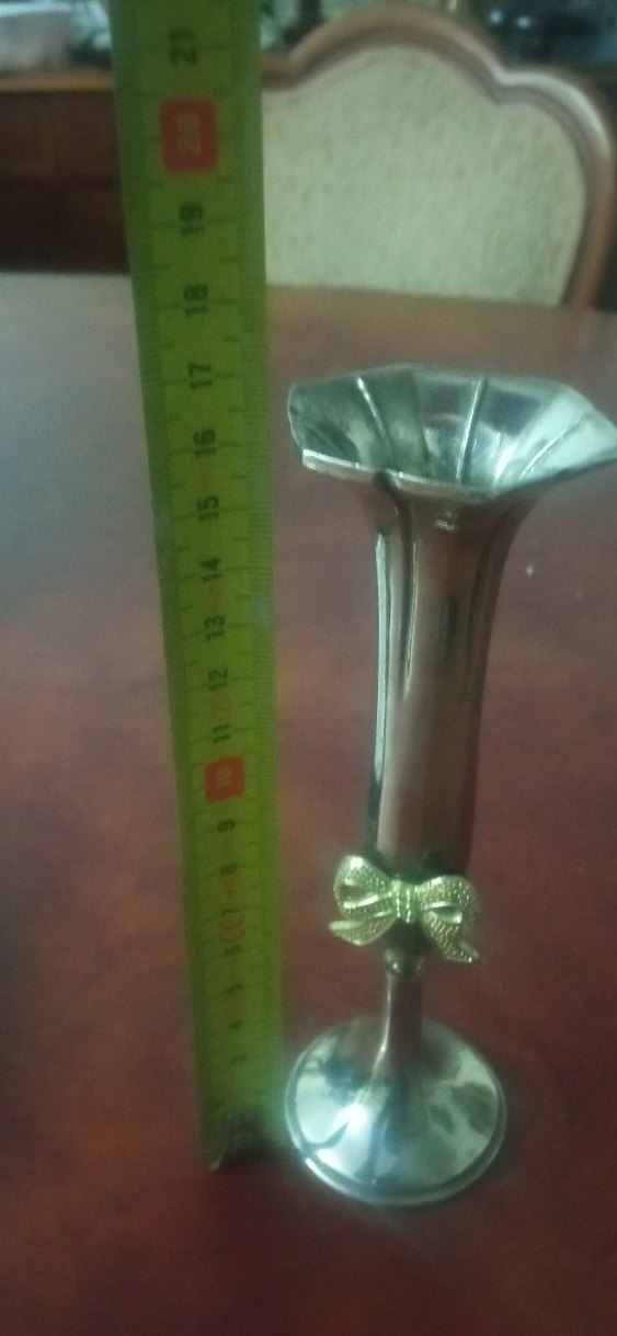 Parlak Altın Renkli kurdaleli Dekoratif Vazo - Görsel 3