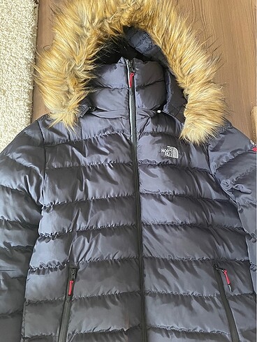 North Face Şişme mont