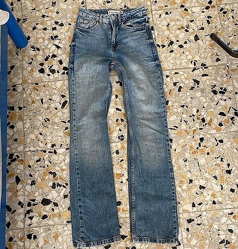 D98 jean