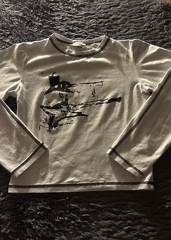 Baskılı Uzun Kollu gitar baskılı (giyilmedi) - Görsel 2