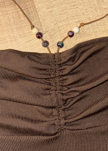 Kahverengi askılı vintage bluz. - Görsel 3