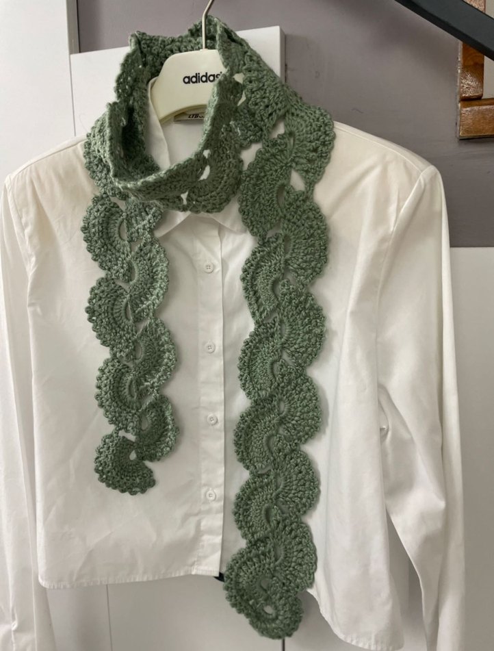 Dantel Detaylı Yeşil Örgü Şal - Görsel 2