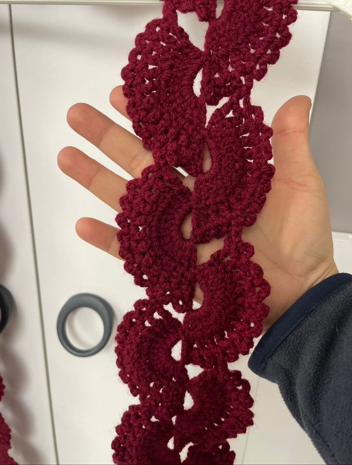 Bordo çiçek örgü atkı - Görsel 2