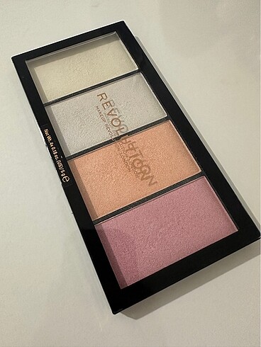 Revolution Highlighter Paleti