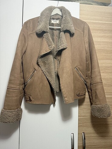 Kürklü süet mont