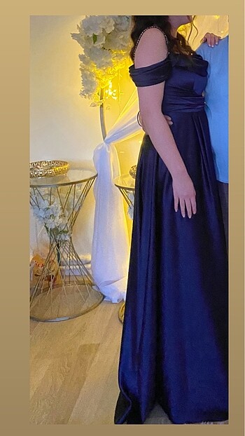Nişan abiyesi